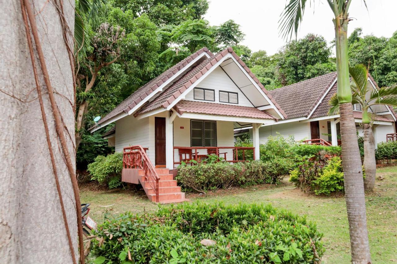Lanta Village Resort Ko Lanta Exteriör bild